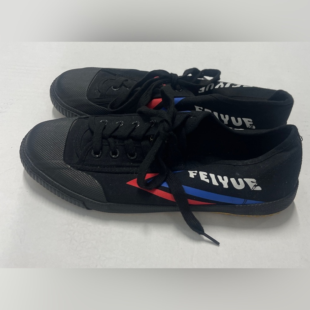 Feiyue  FE LO 1920 in Black - Men’s Size 9